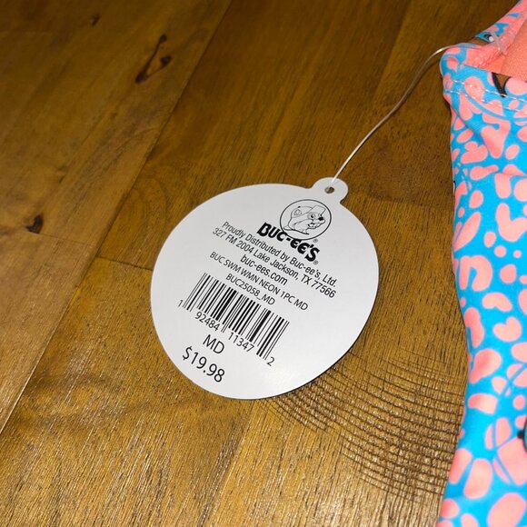 Buc-ee’s pink blue leopard print one piece swimsuit new with tags - Picture 6 of 9
